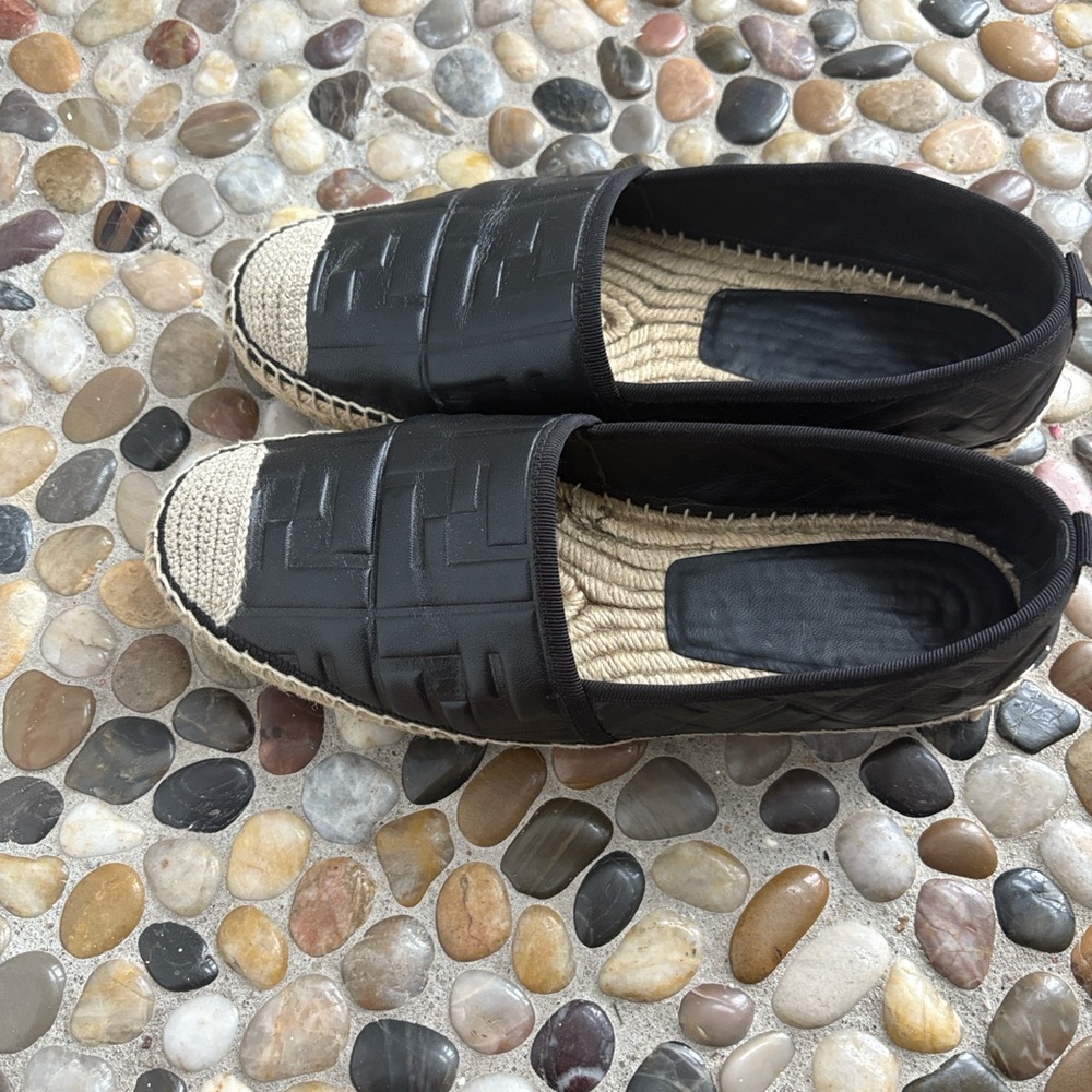 Authentic FENDI ESPADRILLE
